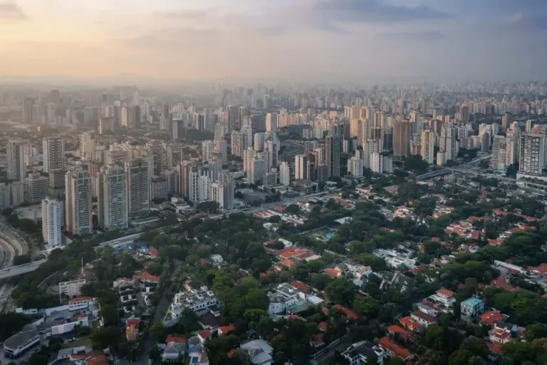 Imagem da vista aérea do Brooklin, um bairro de São Paulo