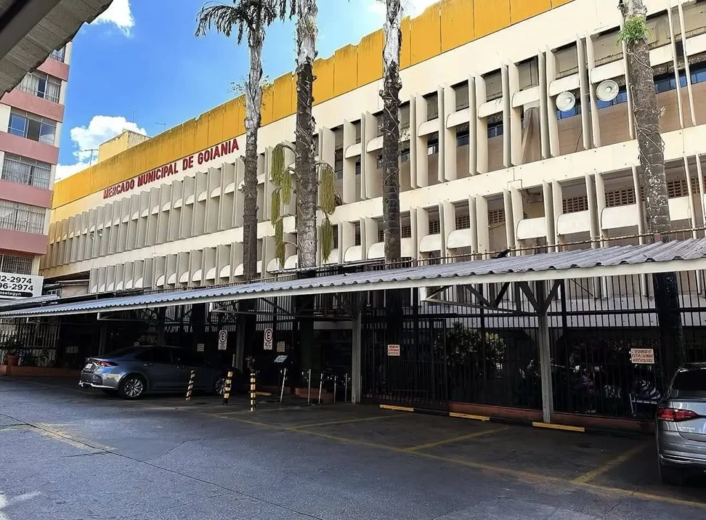 Imagem da fachada externa do Mercado Central de Goiânia para ilustrar matéria sobre o que fazer neste local Goiânia. Crédito: reprodução do Instagram