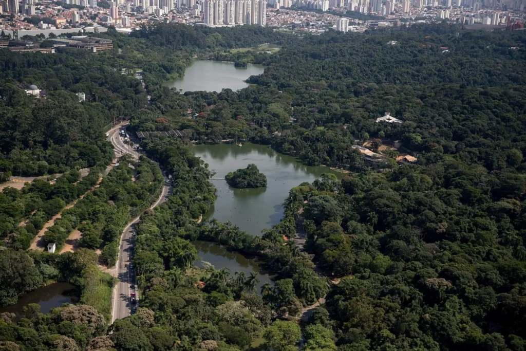 Imagens da Cidade de São Paulo e Zoológico da Capital Paulista para ilustrar matéria sobre as férias na cidade