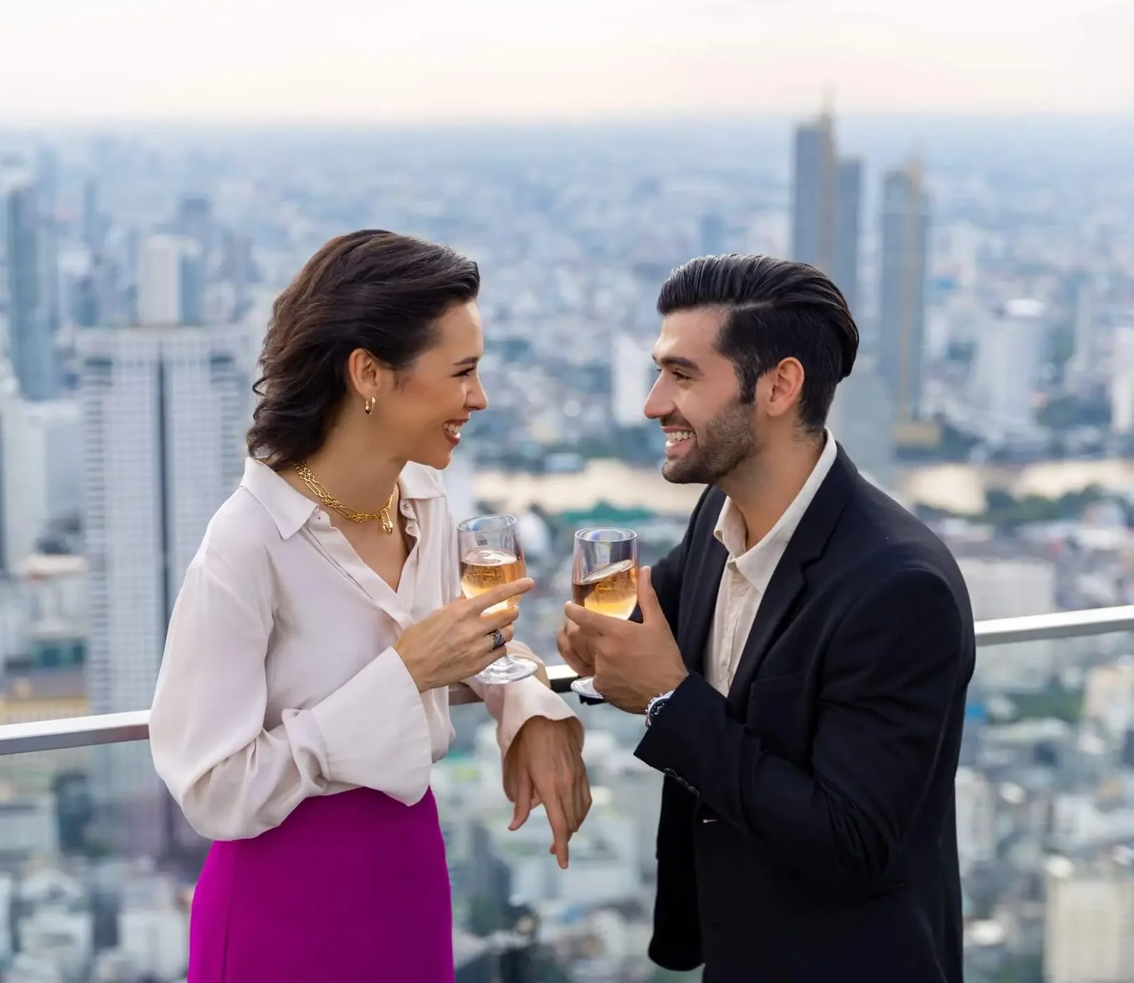 Os rooftops da capital paulista combinam boa gastronomia com uma vista panorâmica da cidade