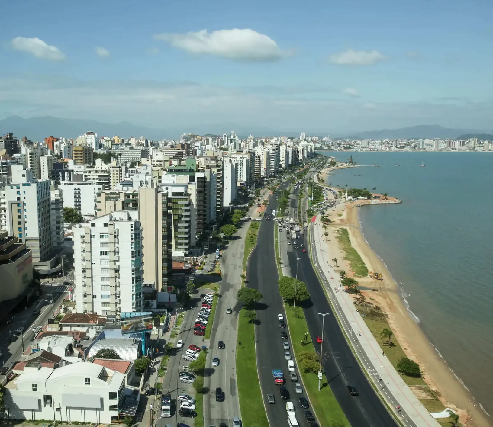 Cada praia tem suas particularidades. Umas são mais completas enquanto outras se destacam pela natureza preservada