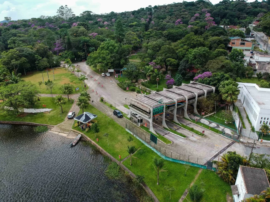 Imagem da vista aérea da estrutura do Parque Estoril, em São Bernardo do Campo, para ilustrar matéria sobre o que tem para fazer em São Bernardo do Campo